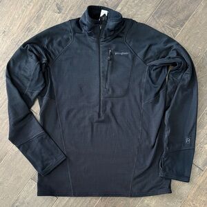 Patagonia Men's Black Half-Zip Jacket